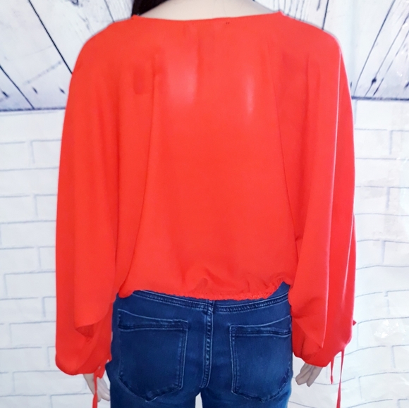 Sheer wrap top - Picture 3 of 4